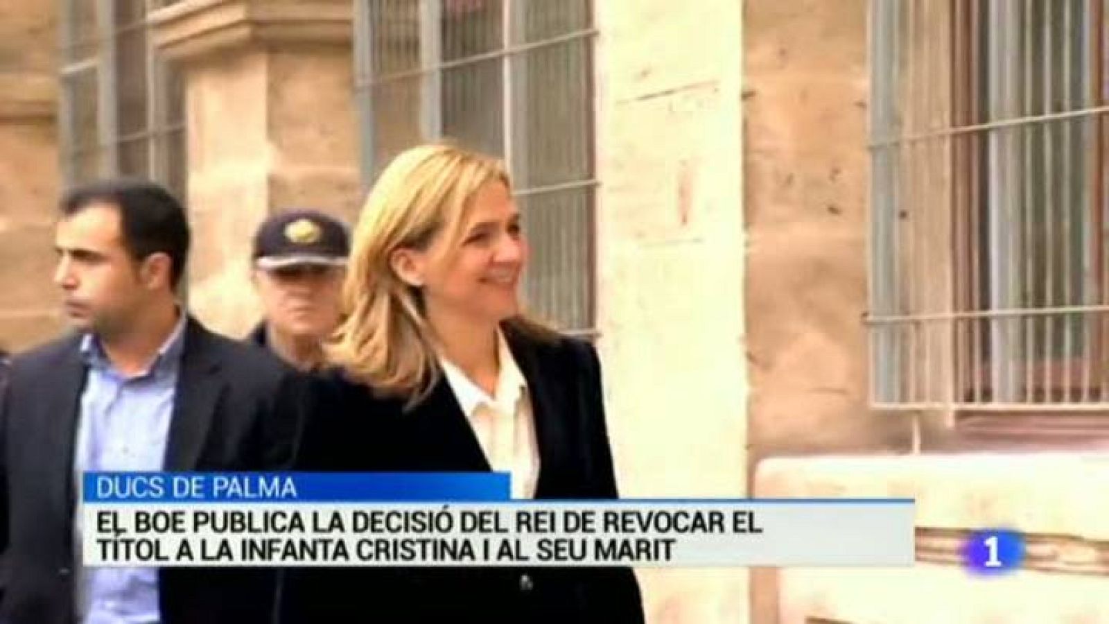 L'Informatiu - 12/06/15