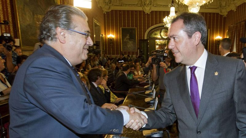 El PSOE de Juan Espadas arrebata la alcalda al PP, con el apoyo de IU y Participa Sevilla