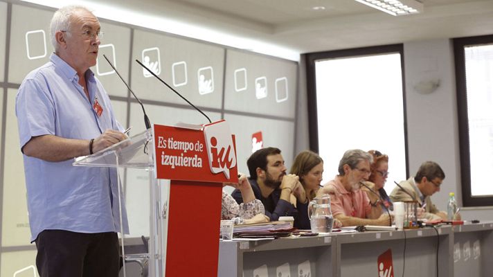 Telediario 1 - IU debate la desvinculación de la federación de Madrid