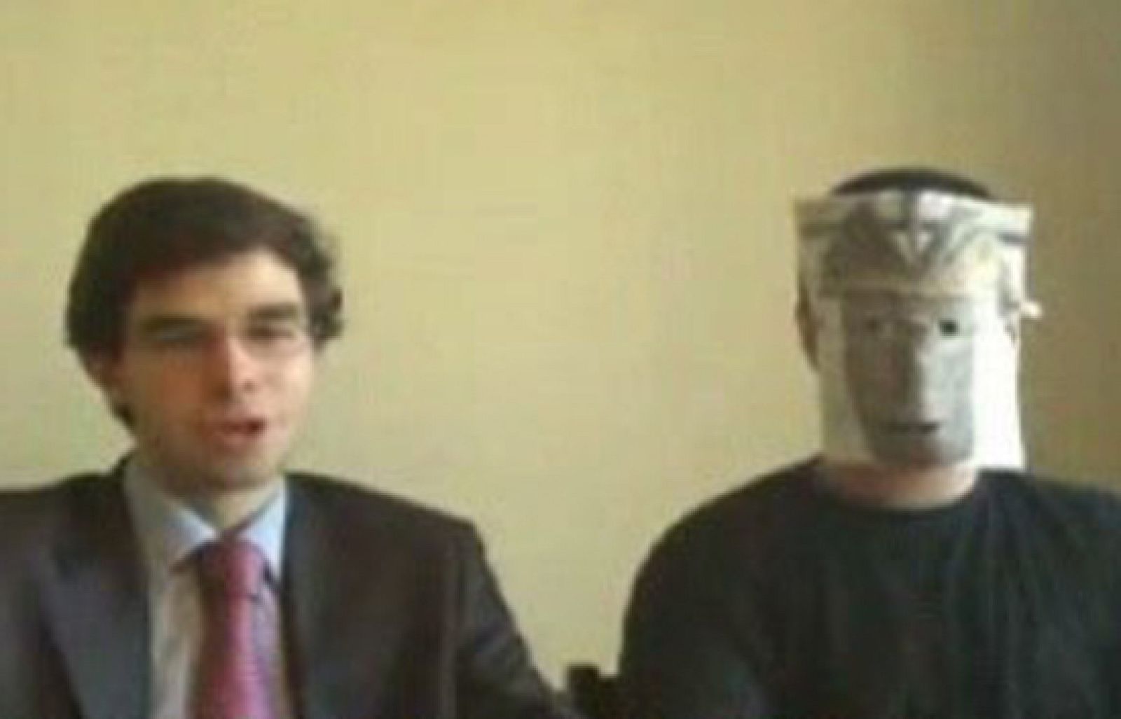 Cámara abierta 2.0 - Sin futuro y sin un duro, un blog de estudiantes comprometidos - Cámara abierta | Ver