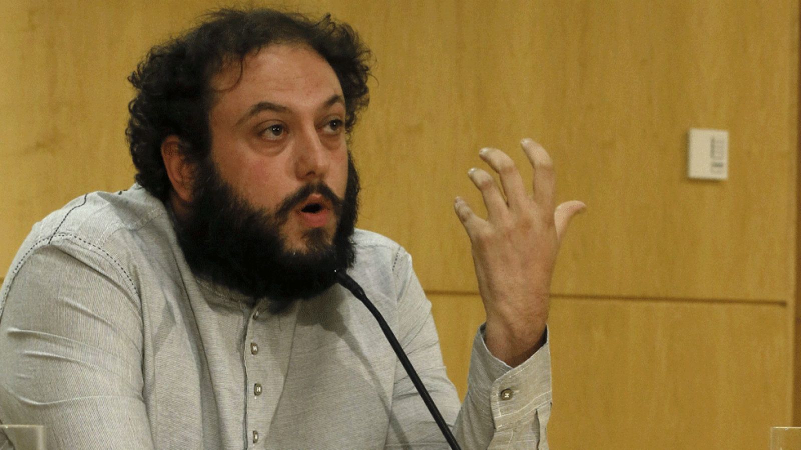 Zapata dimite como responsable de Cultura del Ayuntamiento de Madrid pero mantiene su acta de concejal