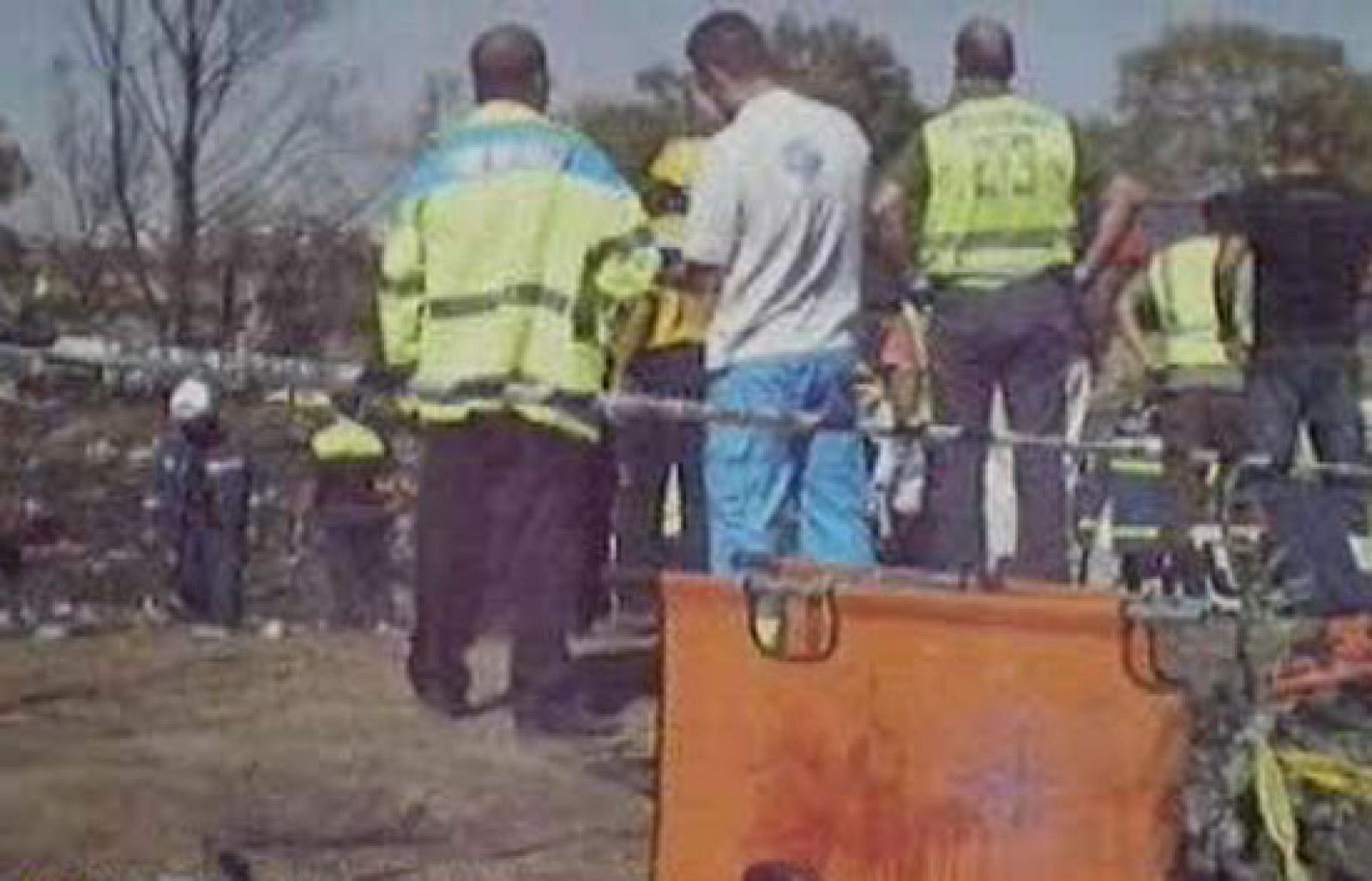 El juez que investiga el accidente del avión de Spanair en Barajas ha empezado hoy a tomar declaración a los primeros testigos | Ver