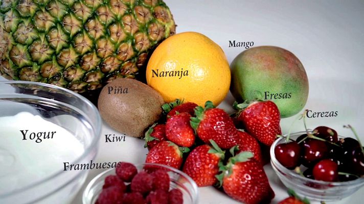 Al punto - Macedonia con yogur