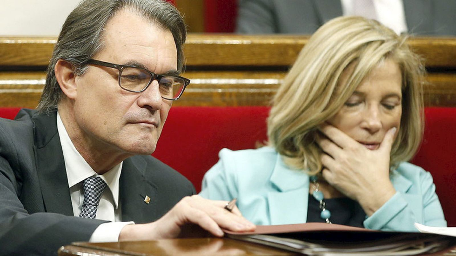 Convergència rompe su relación con Unió a la vez que Mas remodela su Gobierno