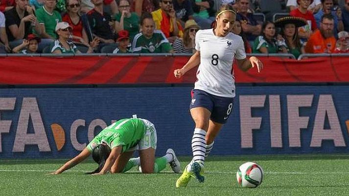 Telediario 1 - Francia e Inglaterra completan la lista de octavos de final