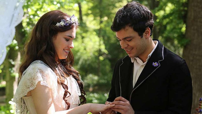 'Acacias 38' - Leonor y Pablo se casan a escondidas