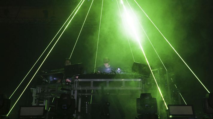 Telediario 1 - Se celebra el festival de música electrónica SONAR 2015 en Barcelona