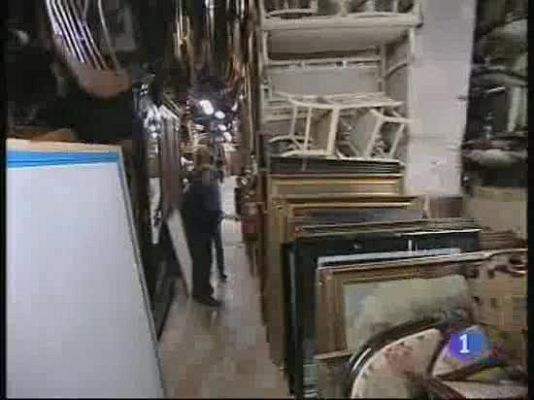 Amar en tiempos revueltos - El atrezzo