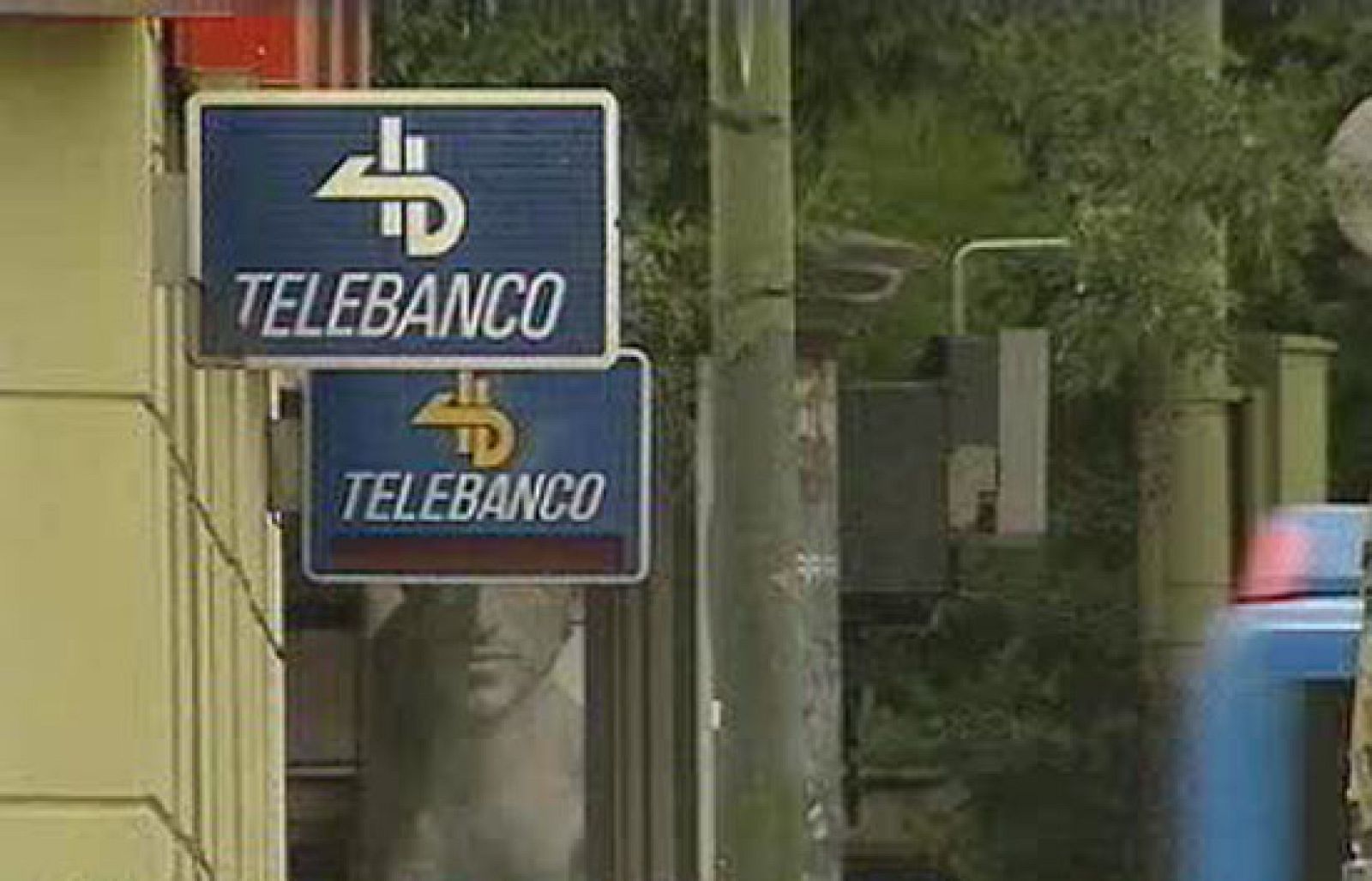 El volumen de préstamos impagados a bancos y cajas alcanzó el 2,44 por ciento en agosto | Ver