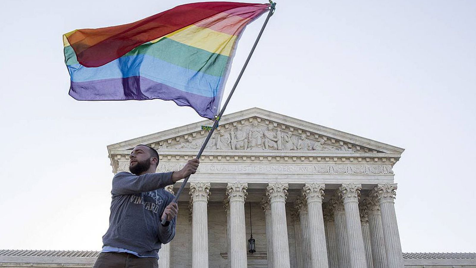 El Tribunal Supremo de Estados Unidos legaliza el matrimonio homosexual en todo el país | Ver