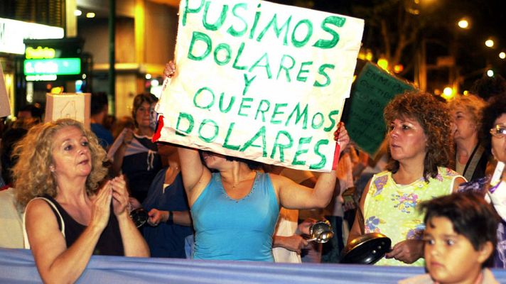 Telediario 1 - El 'corralito' se utilizó por primera vez en Argentina en diciembre de 2001