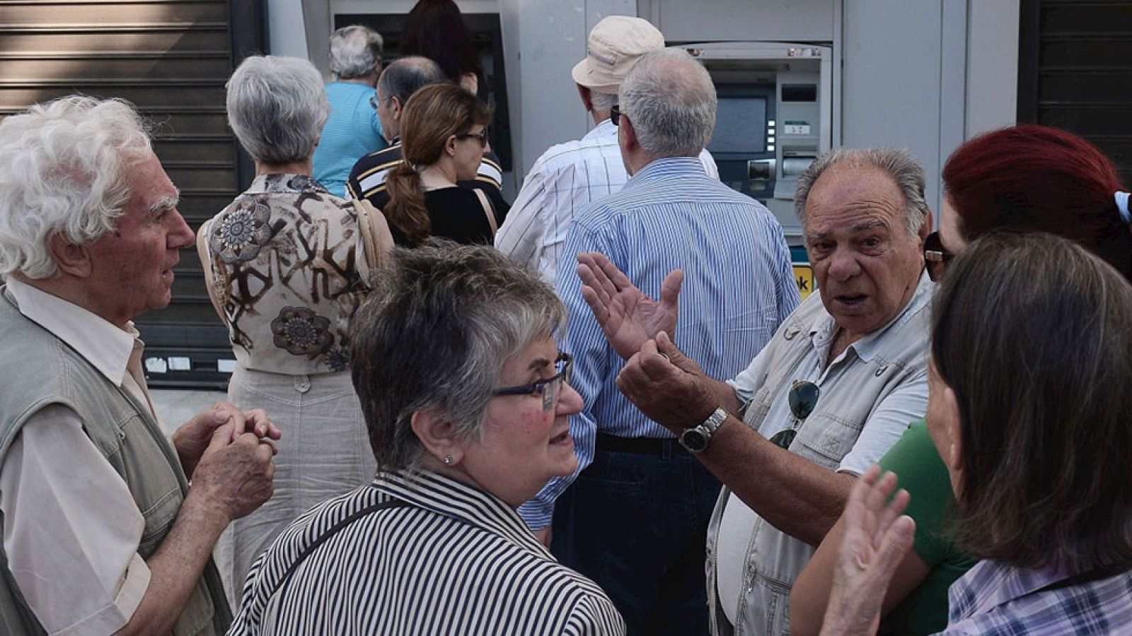 División de opiniones entre los griegos por el referéndum