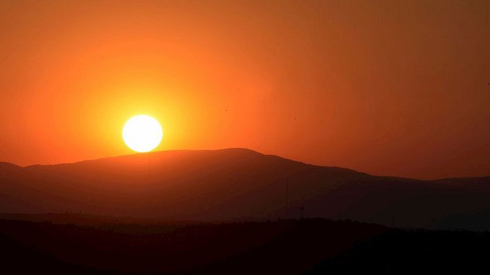 El tiempo - La ola de calor remite ligeramente pero aún siguen en alerta 23 provincias