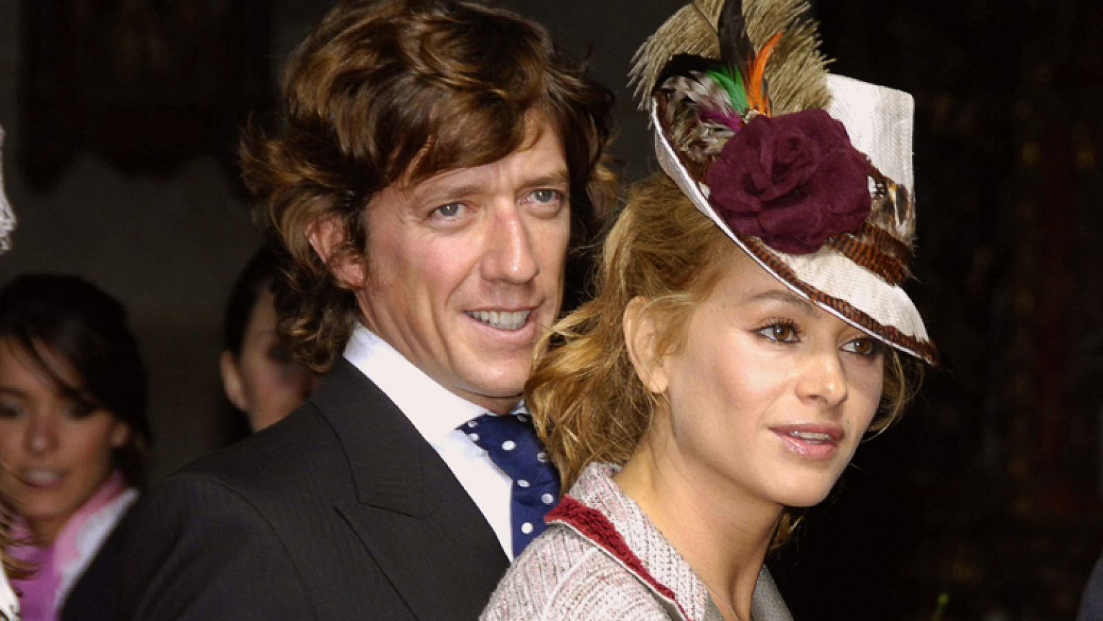 Viaje al centro de la tele - Aquí hay tema (1) - ver ahora