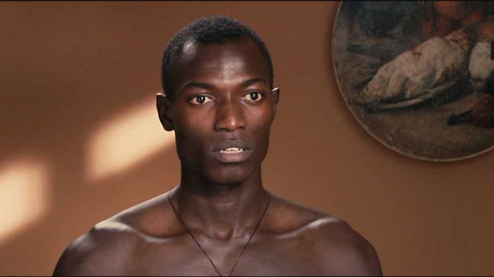 Versión española - El dios de madera