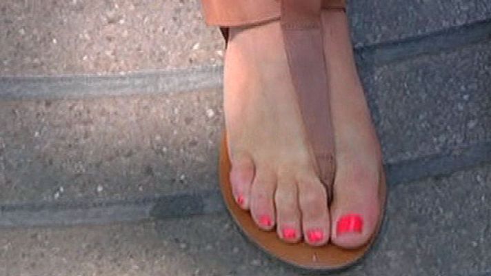 España Directo - Las chanclas ¡solo en la playa!