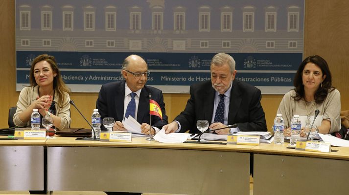 Telediario 1 - El CPFF mantiene los objetivos de déficit