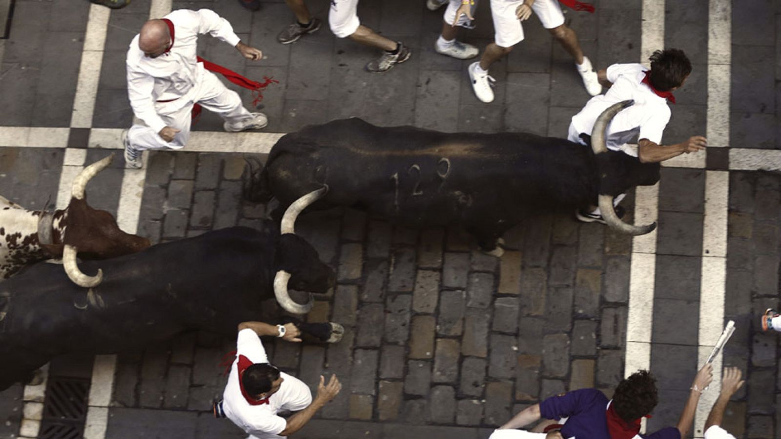 Tercer encierro de San Fermín 2015 con toros de Victoriano del Río