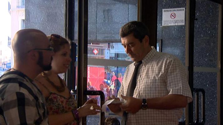 Telediario 1 - Acomodador, una profesión en peligro de extinción