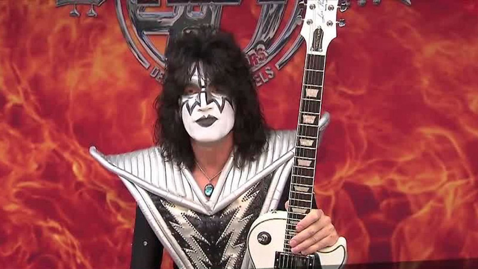 Entrevista a  Tommy Thayer, guitarrista de KISS