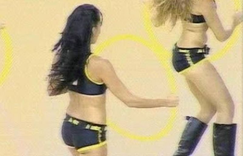 Sigue las mejores imágenes del baloncesto español en Zona ACB a través de RTVE.es.