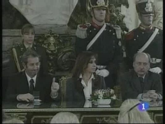  - Argentina nacionaliza las pensiones