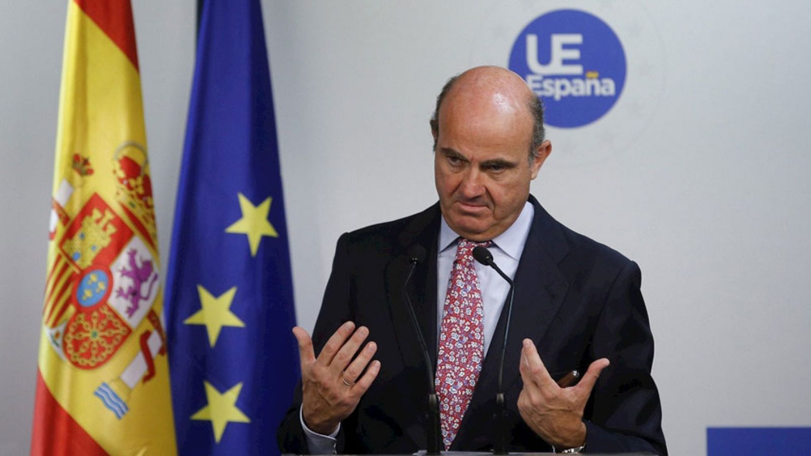 El PSOE califica de "fracaso" de Rajoy el que Guindos no haya sido elegido presidente del Eurogrupo