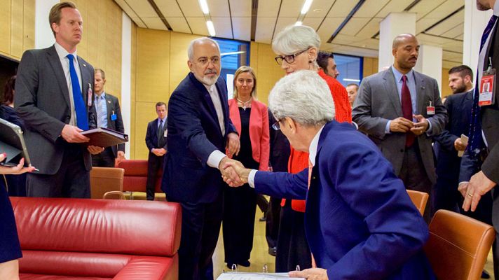 Telediario 1 - Telediario 2 en 4' - 14/07/15