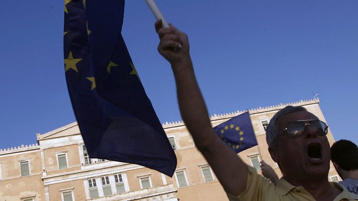 Telediario 1 - Primera huelga de funcionarios en el Gobierno de Tsipras