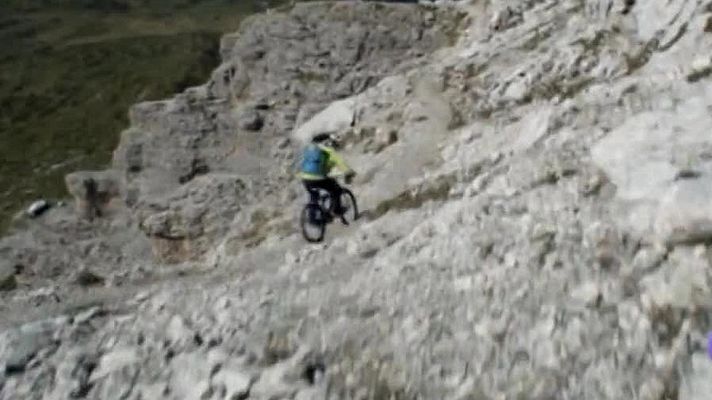 Telediario 1 - Se hace camino al bajar...