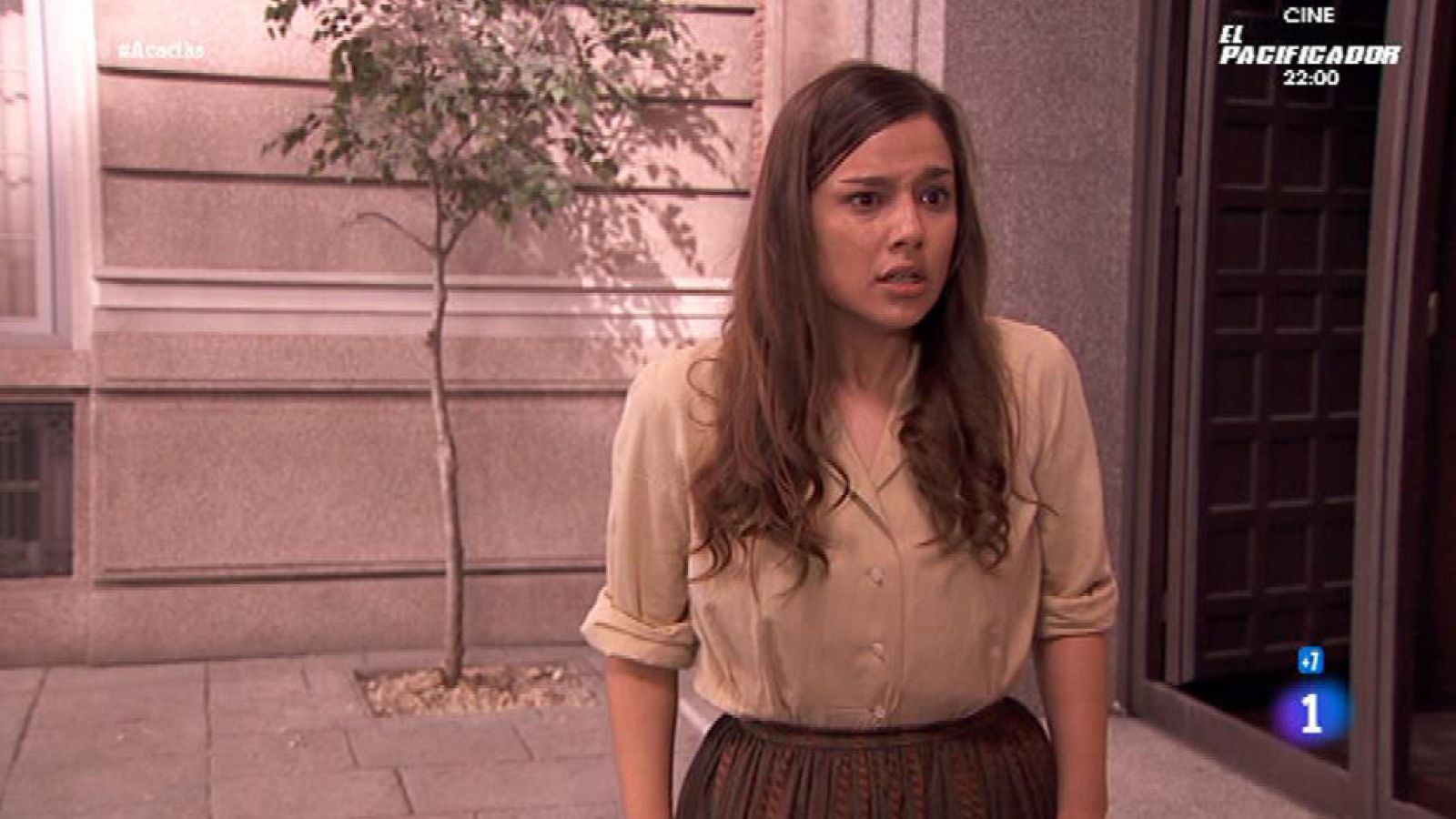 'Acacias 38' - Manuela huye de Justo asustada