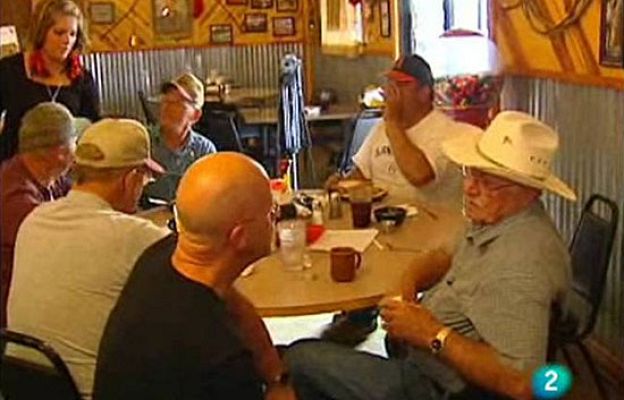 La 2 Noticias - No votarán a Obama porque es negro