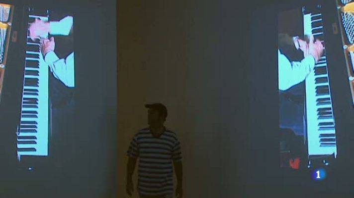 L'Informatiu - Una exposició per a l'estiu, "Seqüències", del canadenc Michael Snow a la Virreina de Barcelona