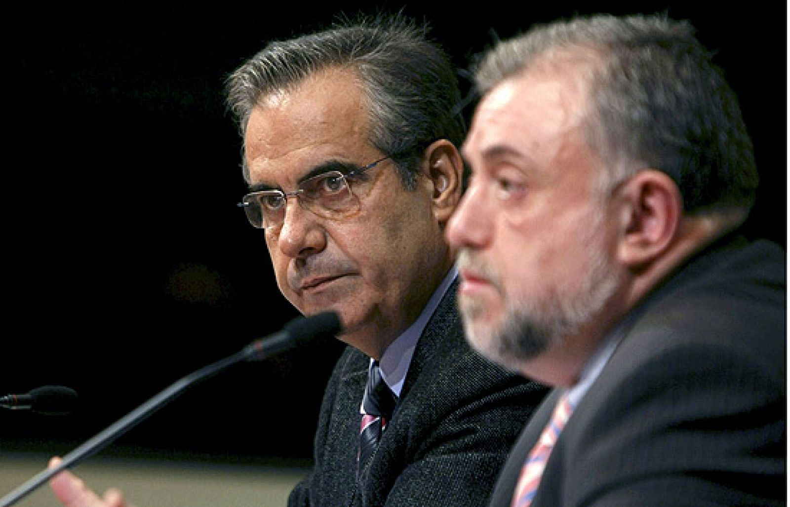 Telediario 1 en cuatro minutos - 23/10/08 | Ver