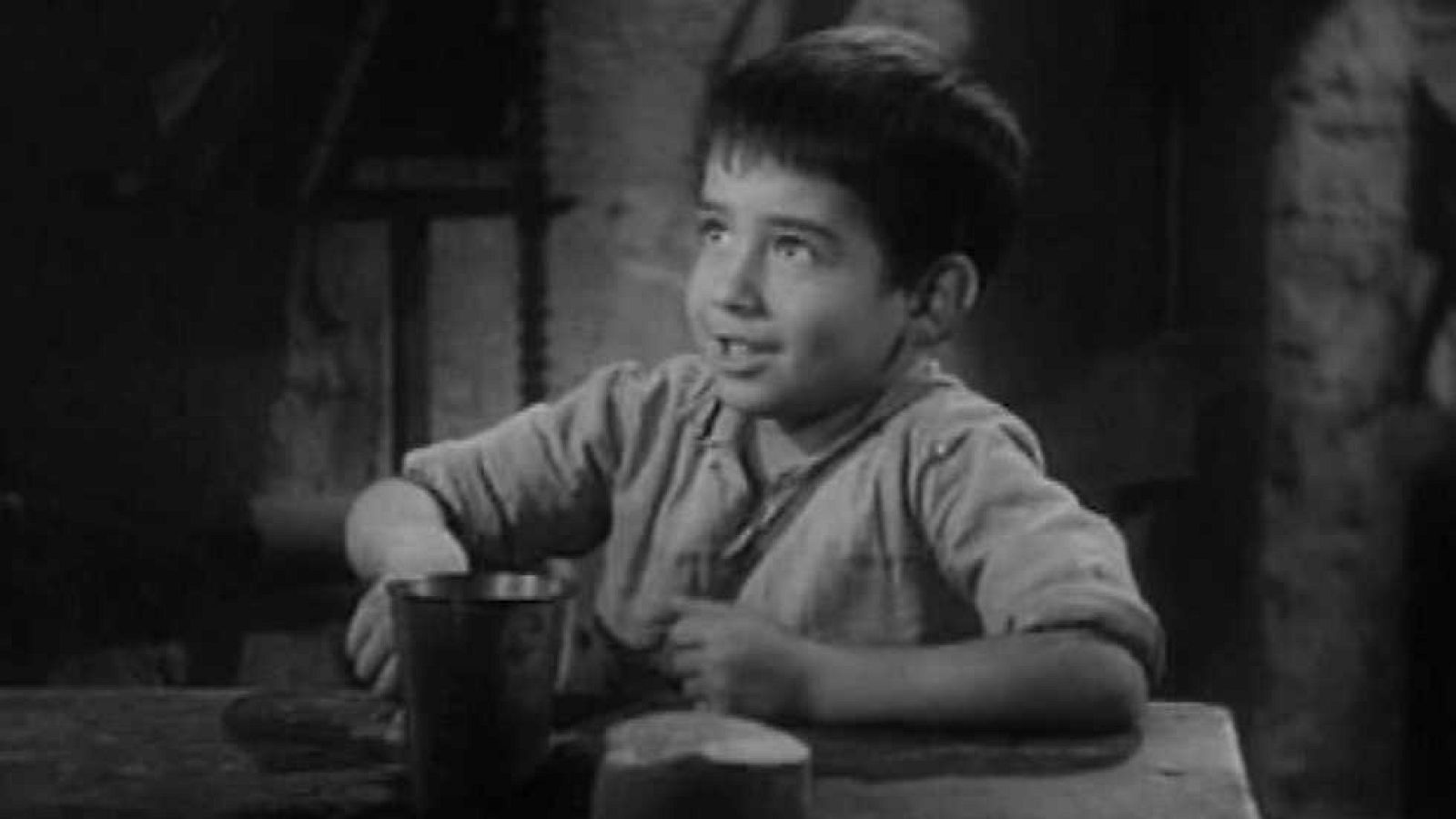 Los años del NO-DO - (1955) El fenómeno "Marcelino pan y vino" - Ver ahora