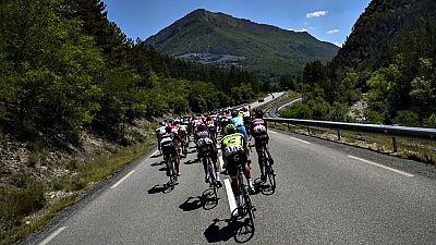 La decimoctava etapa se disputa este jueves entre Gap y Saint Jean de Maurienne, de 186 kil�metros. El Glandon, lejos de meta, en el men� de 7 puertos.