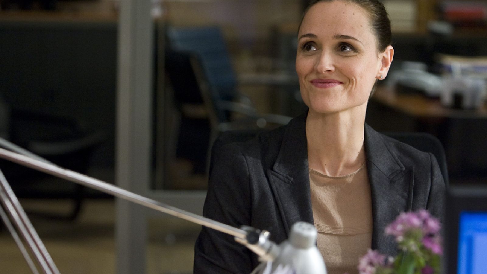 Los misterios de Laura - Temporada 2 - Episodio 7: El misterio del testigo aullador - Ver ahora