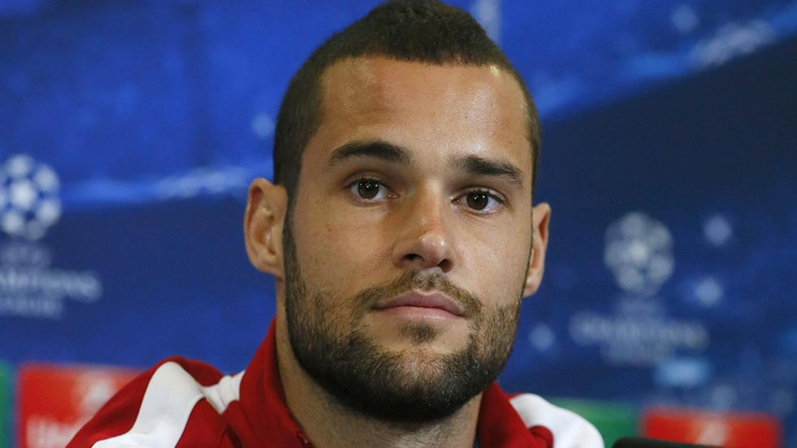 El Atlético confirma la marcha de Mario Suárez a la Fiorentina