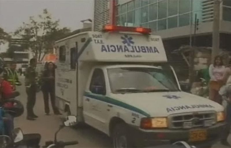 Varios heridos por seis explosiones simultáneas en Bogotá | Ver