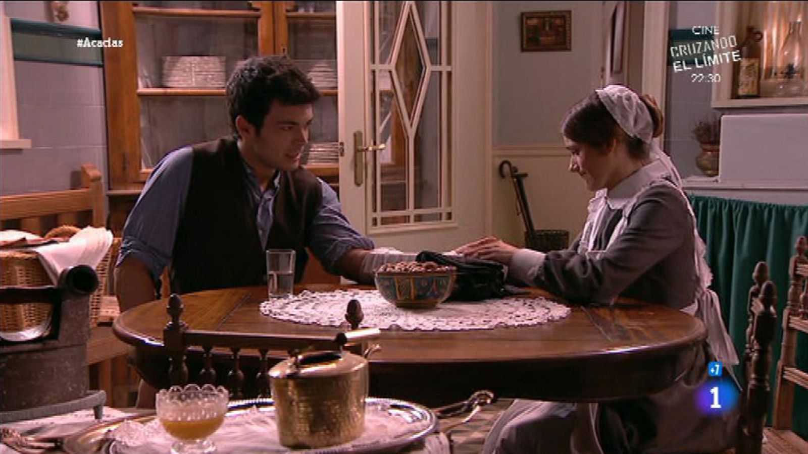 'Acacias 38' - Casilda se ofrece a ayudar a Pablo