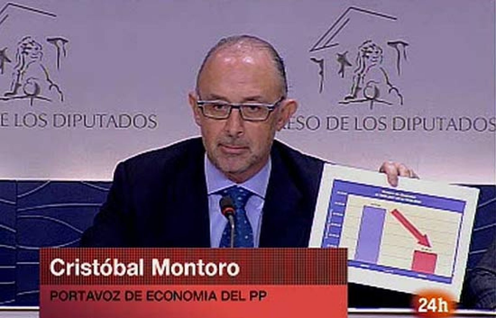 El portavoz económico del PP, Cristobal Montoro, ha asegurado que el Gobierno debe pedir perdón por las cifras del paro, que ha calificado como "trágicas".