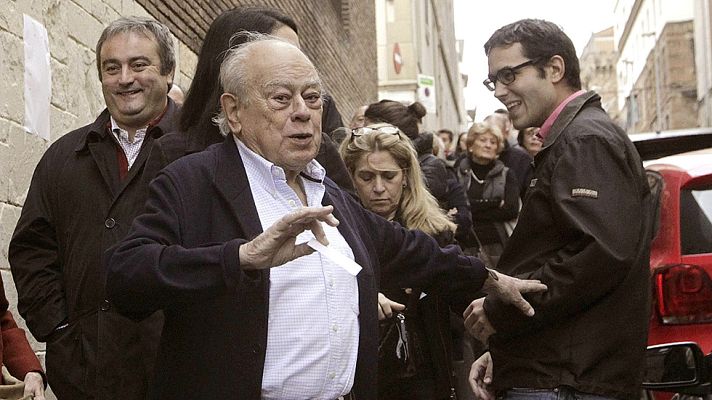 Telediario 1 - Un año del "caso Pujol"