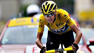 El franc�s Thibaut Pinot logr� hoy la victoria en el Alpe d'Huez, mientras que el brit�nico Chris Froome se convirti� en el ganador virtual del Tour de Francia tras resistir al �ltimo ataque del colombiano Nairo Quintana, que se qued� a 1.12 del "sue