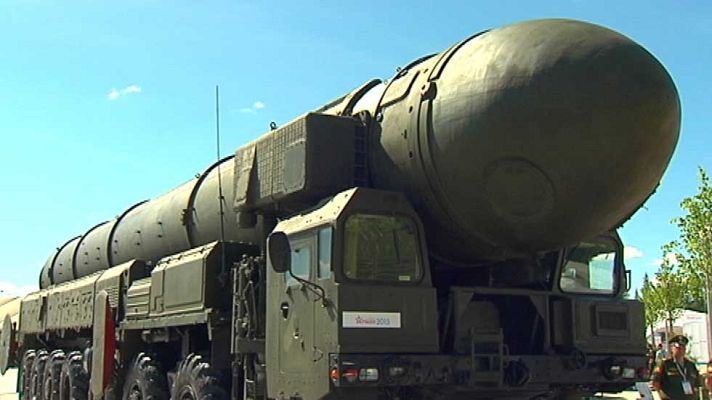 Telediario 1 - Rusia vuelve a mostrar parte de su poderío militar en el día de la armada en San Petersburgo