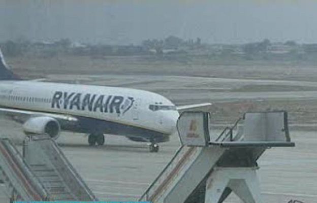  - Ryanair cierra en Valencia