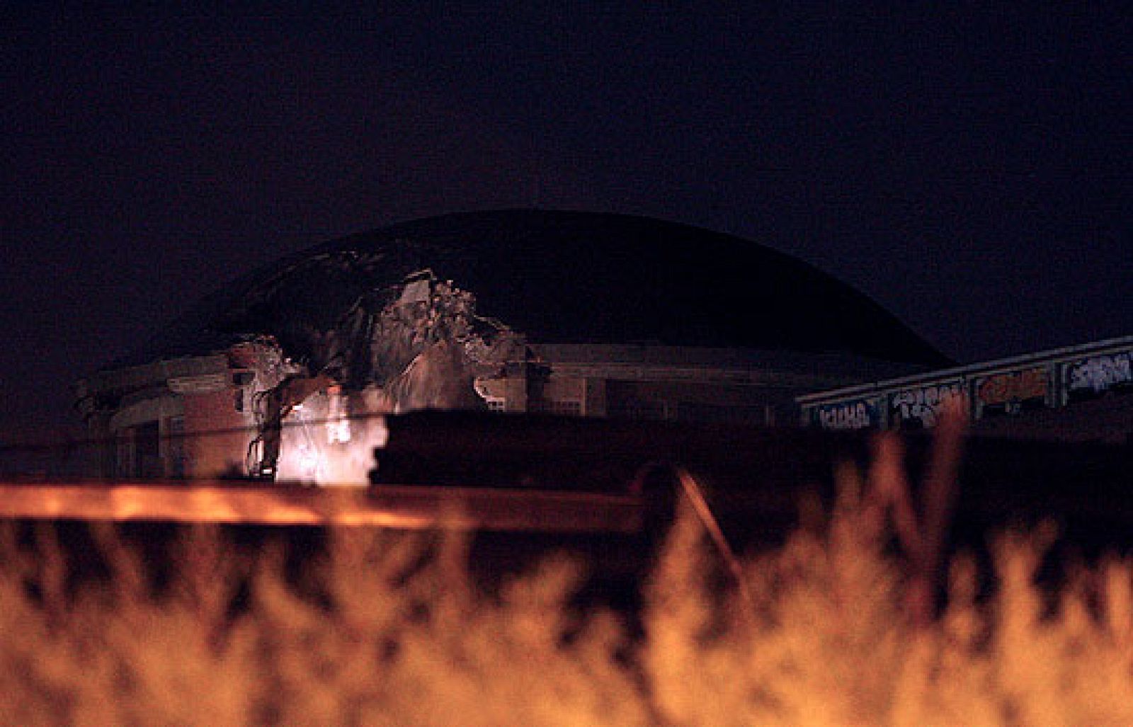 La cúpula de Carabanchel también cae | Ver