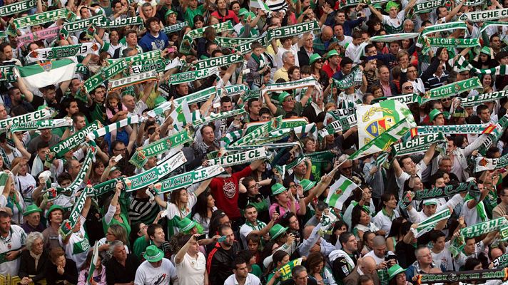 Telediario 1 - El Elche podría sufrir otro descenso administrativo a Segunda B