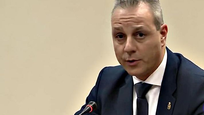 Telediario 1 - Asobal y Federación, enfrentadas por la exclusión de Teucro y Cangas