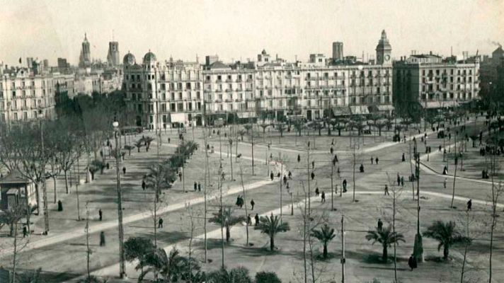 Especials en català - "La memòria de la plaça (de La Vanguardia al Sidecar)"