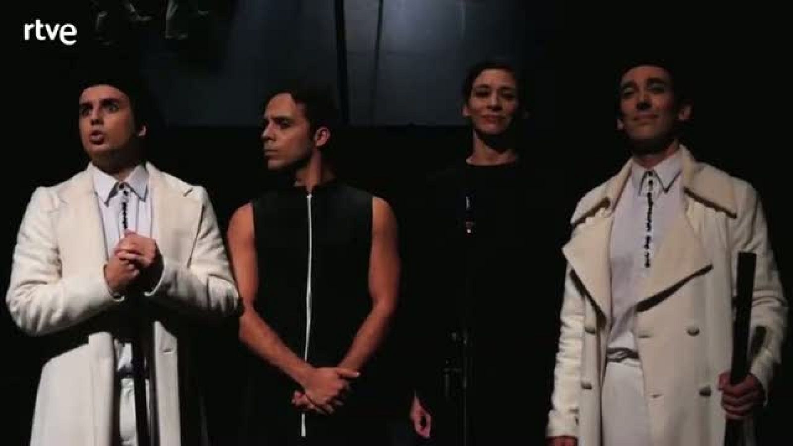 Atención obras -  32º Festival de Almada (Portugal)